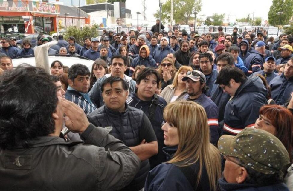 Municipales de Río Turbio anuncian paro a partir de mañana lunes