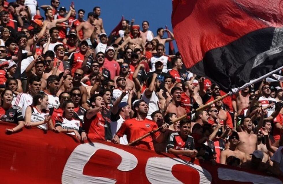 La dirigencia leprosa recaudó más de 2 millones de pesos con el bono ante Chacarita