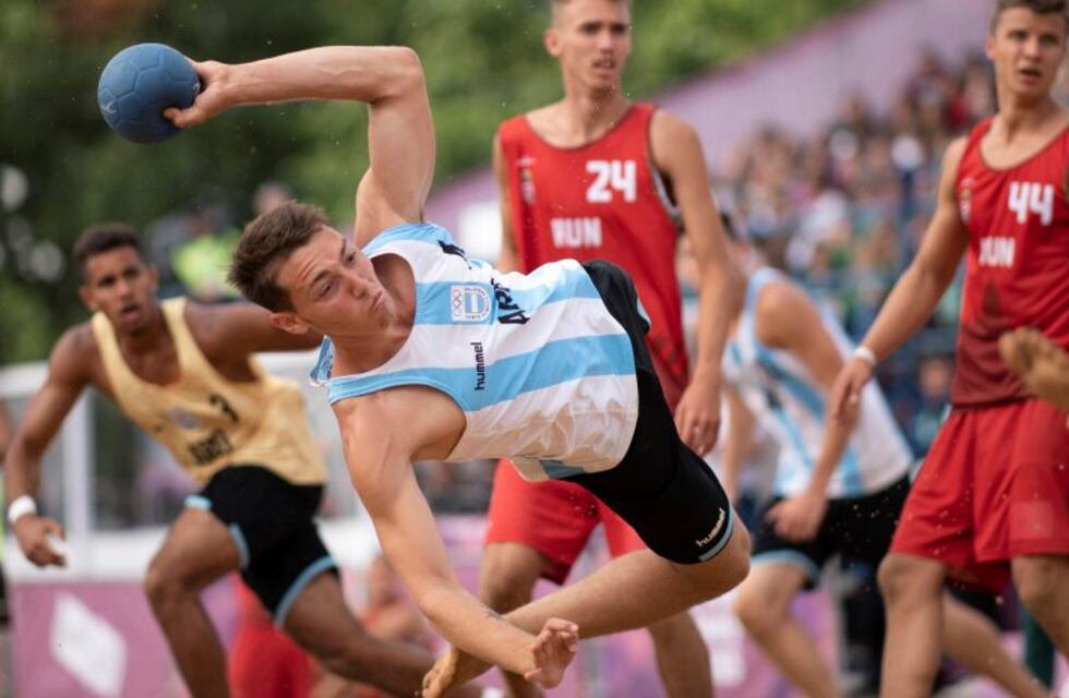 El salteño Basualdo luchará con la selección de Beach Handball por una medalla