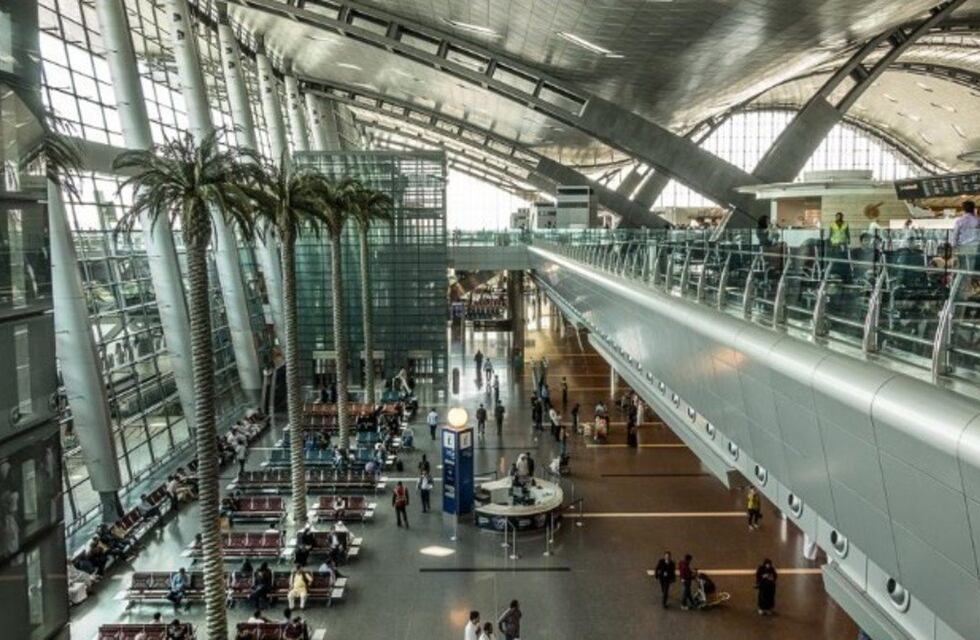 Polémica en Qatar: turistas australianas fueron obligadas a hacerse estudios ginecológicos al aterrizar en Doha