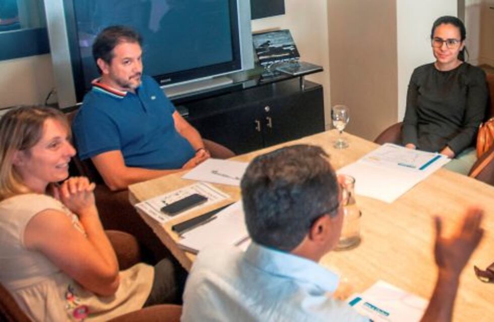 En junio se incorporan más médicos venezolanos en el interior provincial