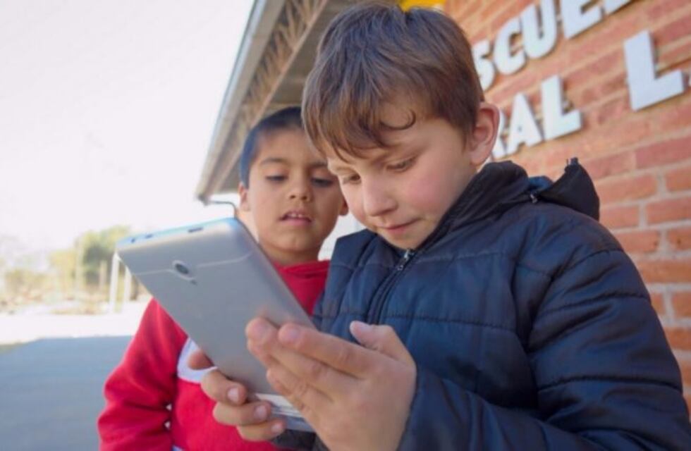 Este lunes más de 3 mil alumnos puntanos recibirán su tablet