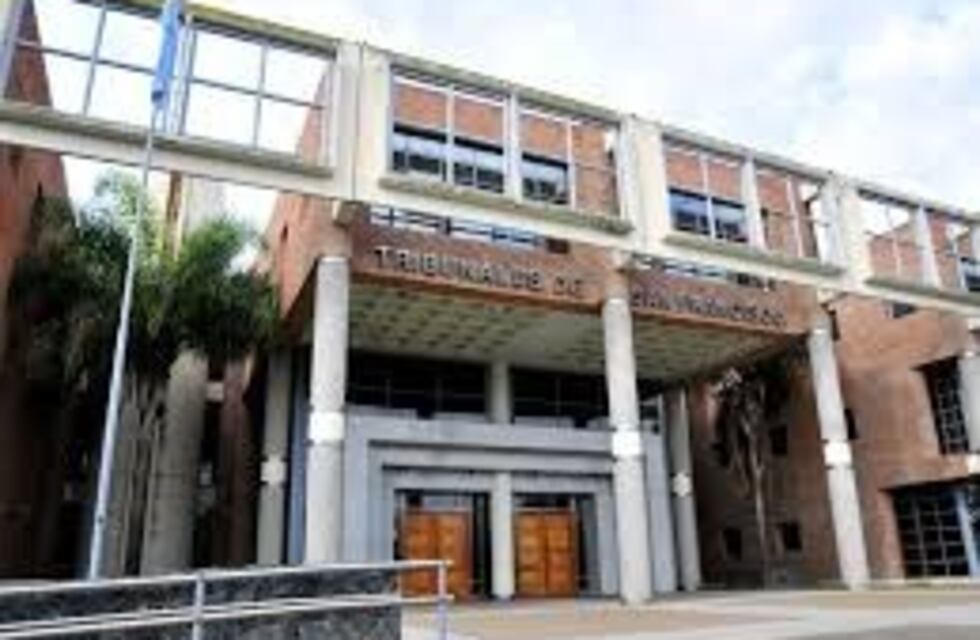 Diez años de cárcel para la mujer que abusó del hijo y su amigo