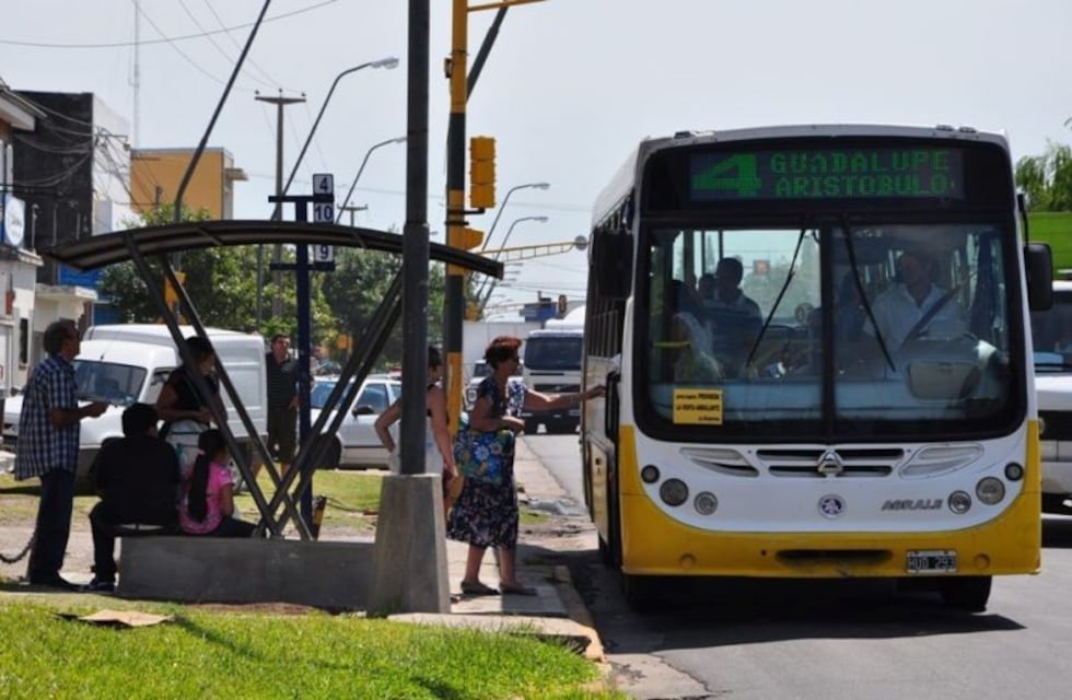 Corral confirmó el aumento del boleto urbano
