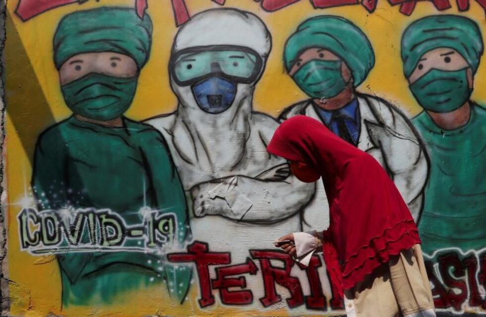 La foto de National Geographic sobre el coronavirus en Indonesia que se viralizó por su crudeza