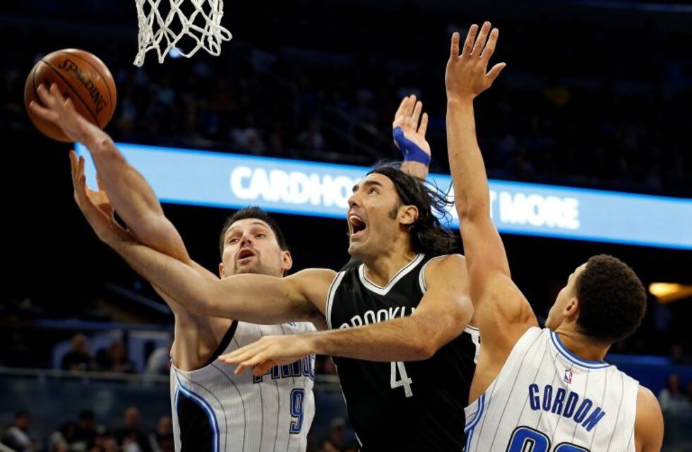 El argentino Luis Scola fue desafectado de los Nets, tras una floja temporada del equipo en la NBA
