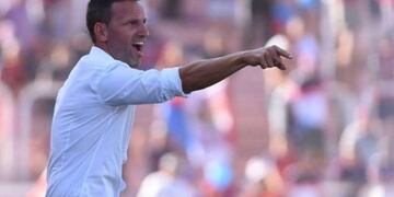 Lucas Bernardi, técnico de Godoy Cruz