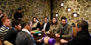 Los jóvenes del Y20 se reunieron este viernes 10 con el intendente Ramón Mestre y el secretario, Marcelo Cossar\u002E