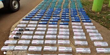 Incautan 200 cartones de cigarrillos de contrabando en Iguazú