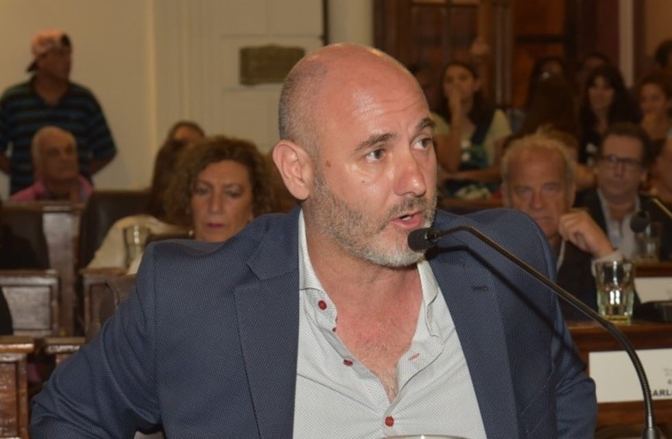 Petroni, durísimo: "Para proponer un plan de gobierno hay que saber de qué se trata"