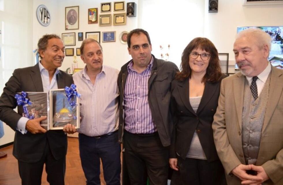 El intendente recibió al embajador de Portugal