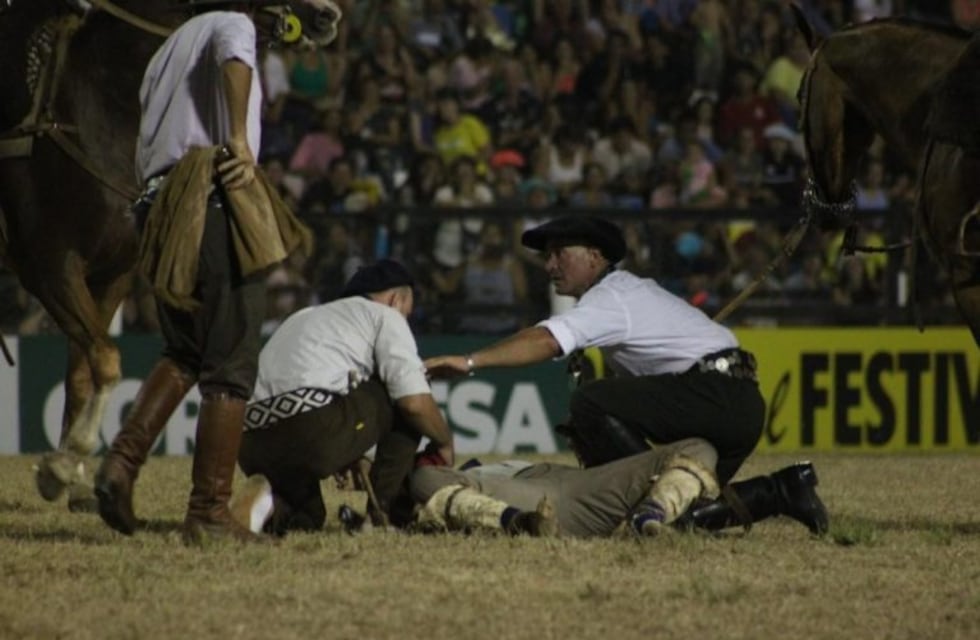 Muerte del jinete en Jesús María: analizan el uso de casco y chaleco