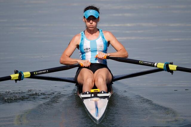 La remera argentina Lucia Palermo, durante su actuación en los Juegos Olímpicos Río 2016\u002E EFE/EPA/DIEGO AZUBEL
