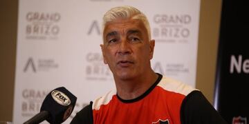 Omar De Felippe habló en conferencia en la previa del clásico ante Central\u002E (Ramiro Expósito)