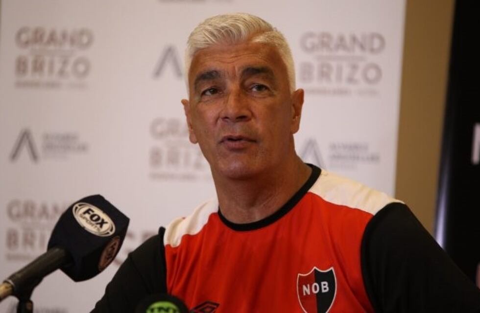 De Felippe: "Jugar es complicado entonces hay que ser inteligentes"