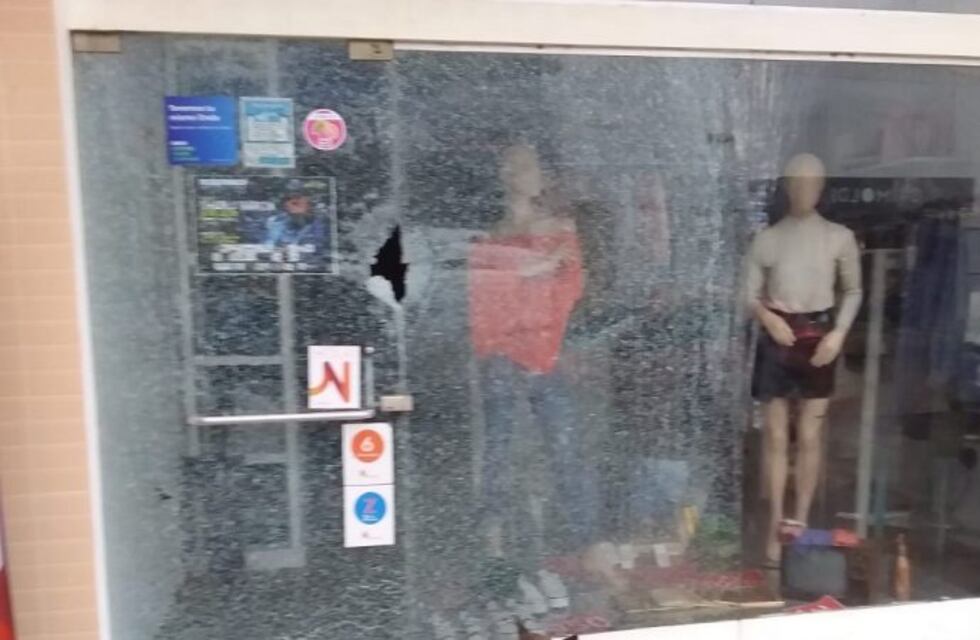 Formosa: por un reclamo de cuentas le rompieron el local comercial