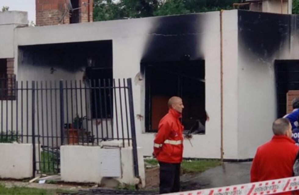 Explotó una camioneta en una cochera y tembló toda una cuadra