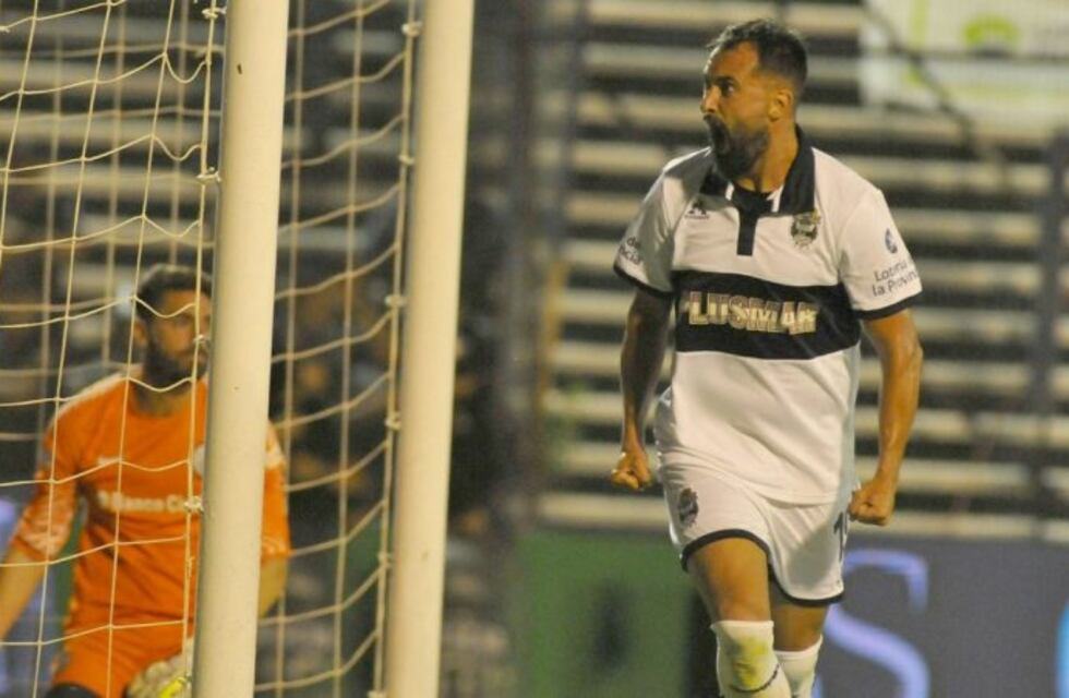 Perdió San Lorenzo y dejó a Talleres como único escolta de Boca