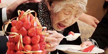 Kane Takana, la mujer más vieja del mundo (AFP)