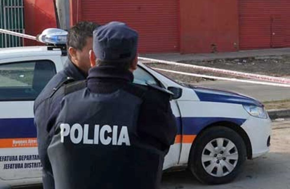 Detuvieron en distintos hechos a dos jóvenes que eran buscados por la policía
