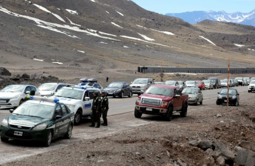 Cayó un 25% la cantidad de turistas argentinos que pasaron a Chile