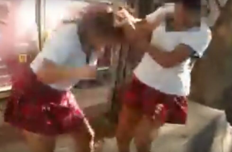 Violencia estudiantil: feroz pelea de alumnas de un colegio de Godoy Cruz