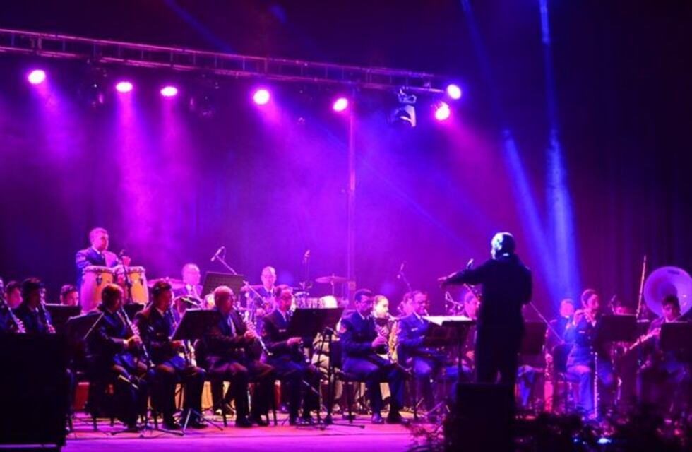 Música y Cine en Puerto Belgrano