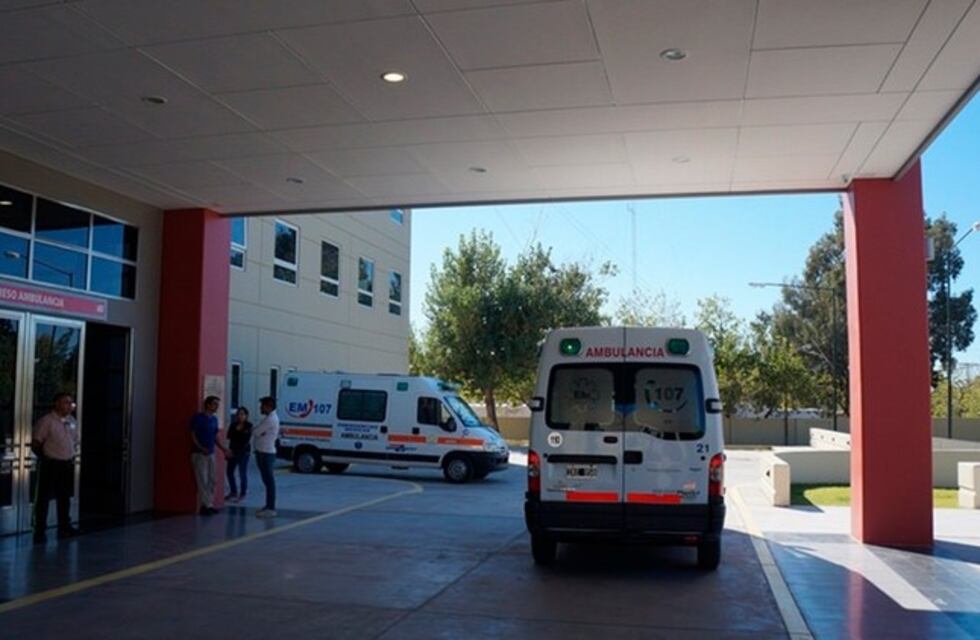 En una pelea barrial matan a un joven de un puntazo y queman una casa