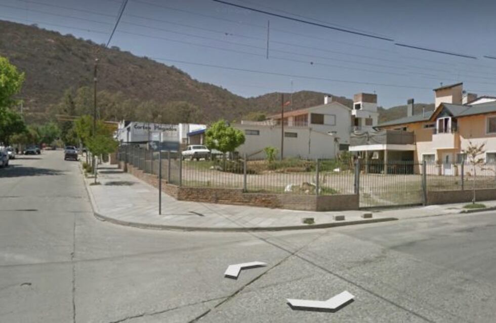 Intentó robar un estéreo de un colectivo y lo atraparon en Carlos Paz