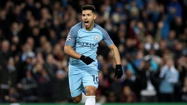 El delantero del Manchester City Sergio Agu00fcero festeja el 21/02/2017 en Manchester, Reino Unido, su segundo gol ante el Mu00f3naco durante un encuentro correspondiente a los octavos de final de la Liga de Campeones. foto: Martin Rickett/PA Wire/dpa