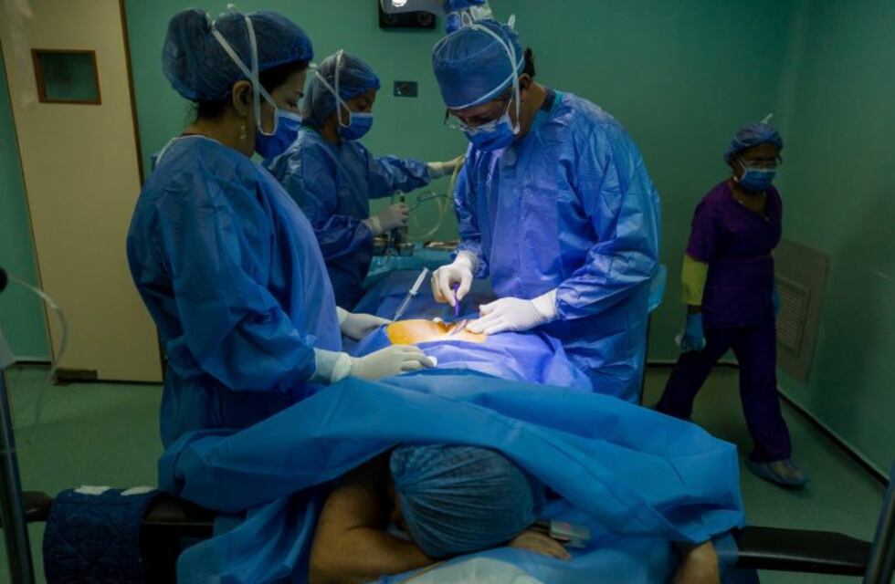 Jornada internacional sobre pérdida de peso y cirugía plástica