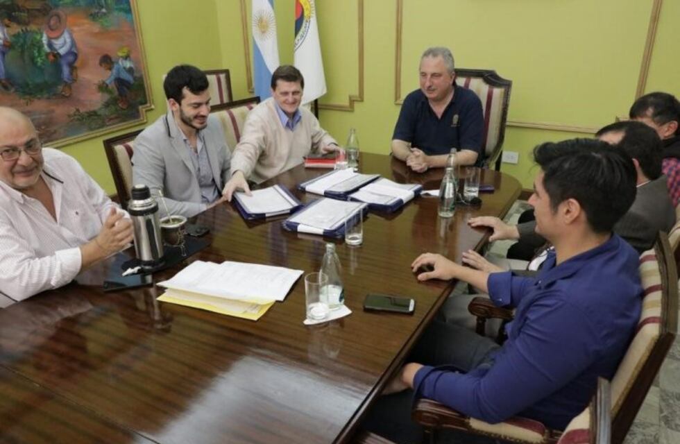 El Gobierno lanzó el programa "Ahora Sanitarios"