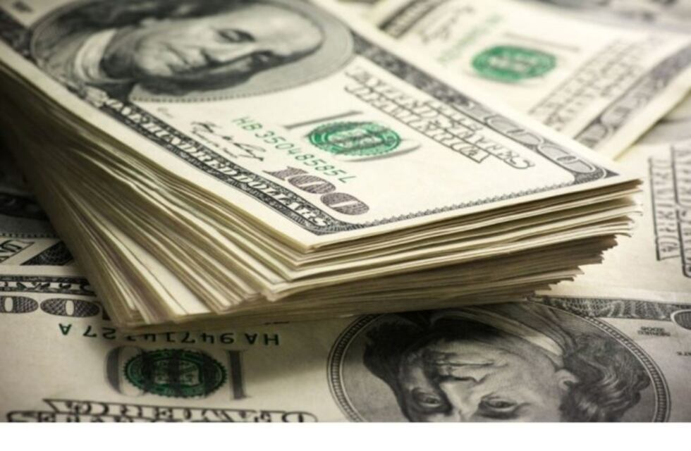 El dólar cerró a $31,5 y marcó otro récord pese a las dos intervenciones del BCRA