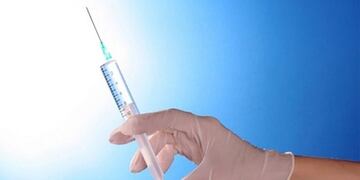 Se estima que la supuesta profesional le aplicó ácido hialurónico en las mamas a la joven que terminó falleciendo\u002E (Web)