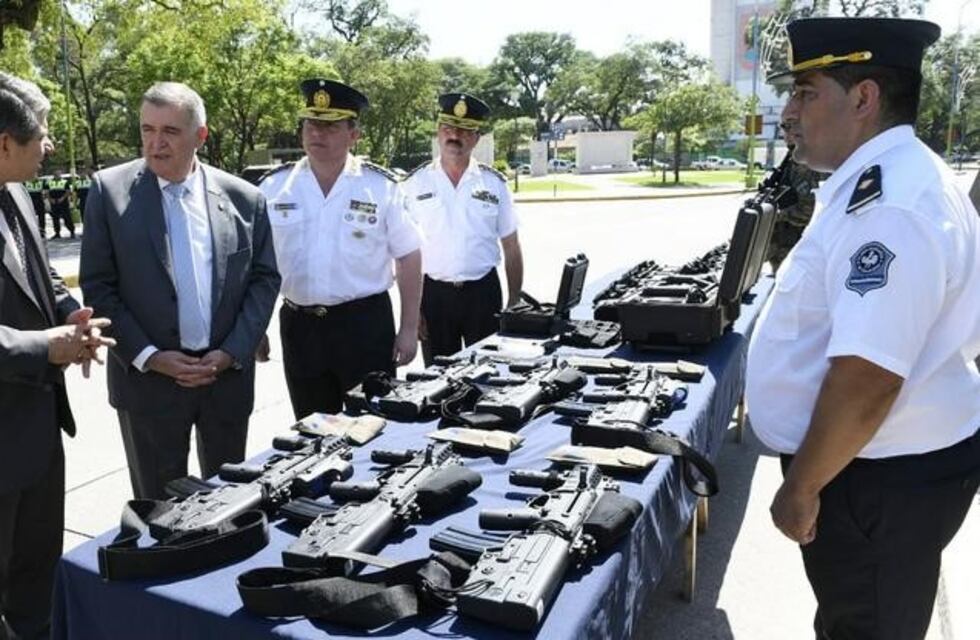 Un total de 2.200 policías participarán del operativo Felices Fiestas