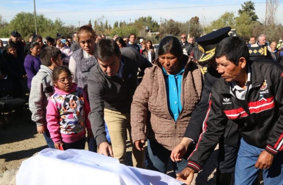 Homenajearon a los policías que mató Petean Pocoví