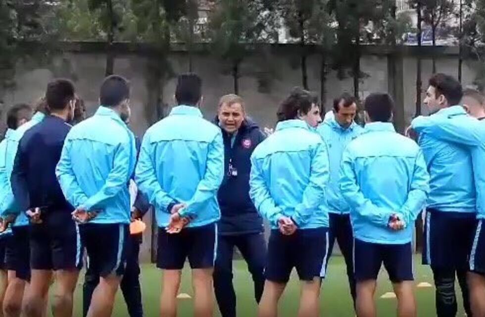 San Lorenzo probó un equipo con Corujo y sin Coloccini para el partido ante Palestino