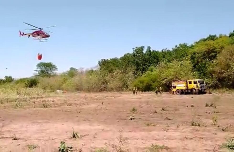 Sin descanso continúa la lucha contra el fuego en las yungas jujeñas