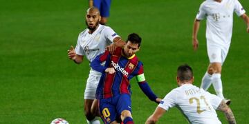 Con gol de Messi, Barcelona vence 2-0 a Ferencvaros por la Champions League\u002E (AP)