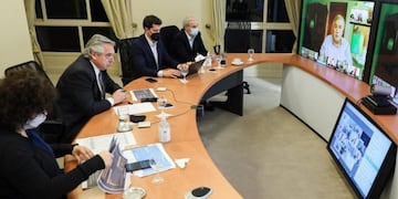 El gobernador Morales en videoconferencia con el Presidente\u002E