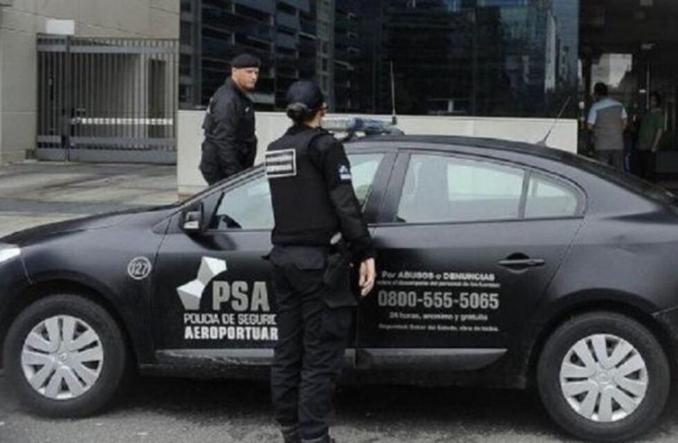 Desbaratan banda narco familiar y secuestran 151 dosis de cocaína