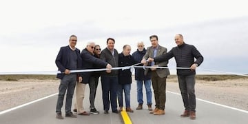 Weretilneck inauguró el primer tramo de la ruta N°2 en Río Negro