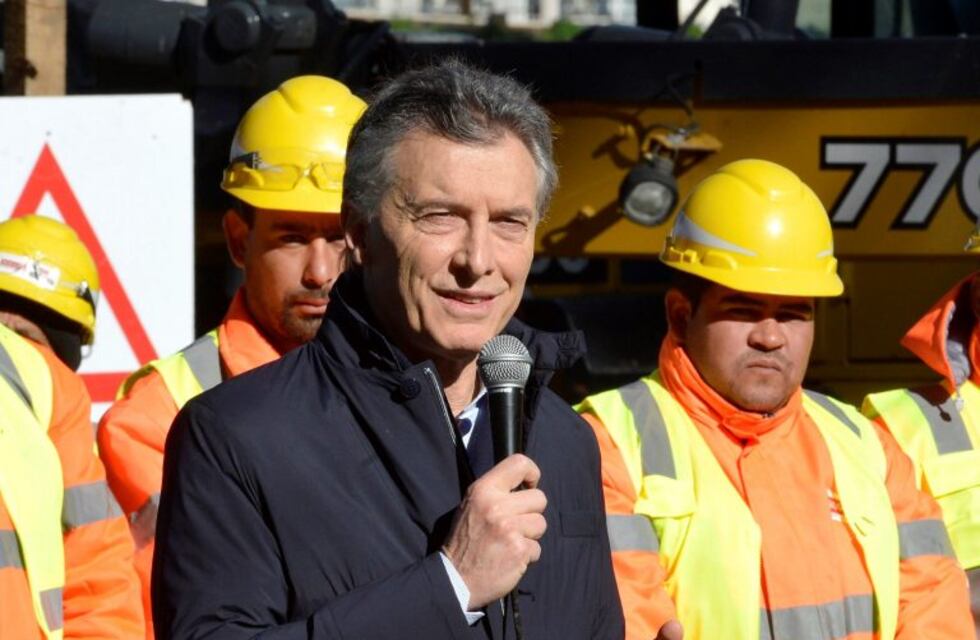 Macri encabezó una reunión de coordinación para tratar la proyección de las obras y el caso Maldonado