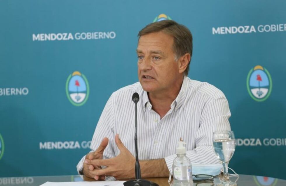 Suarez: "Mendoza no va a volver de ninguna manera a Fase 1"