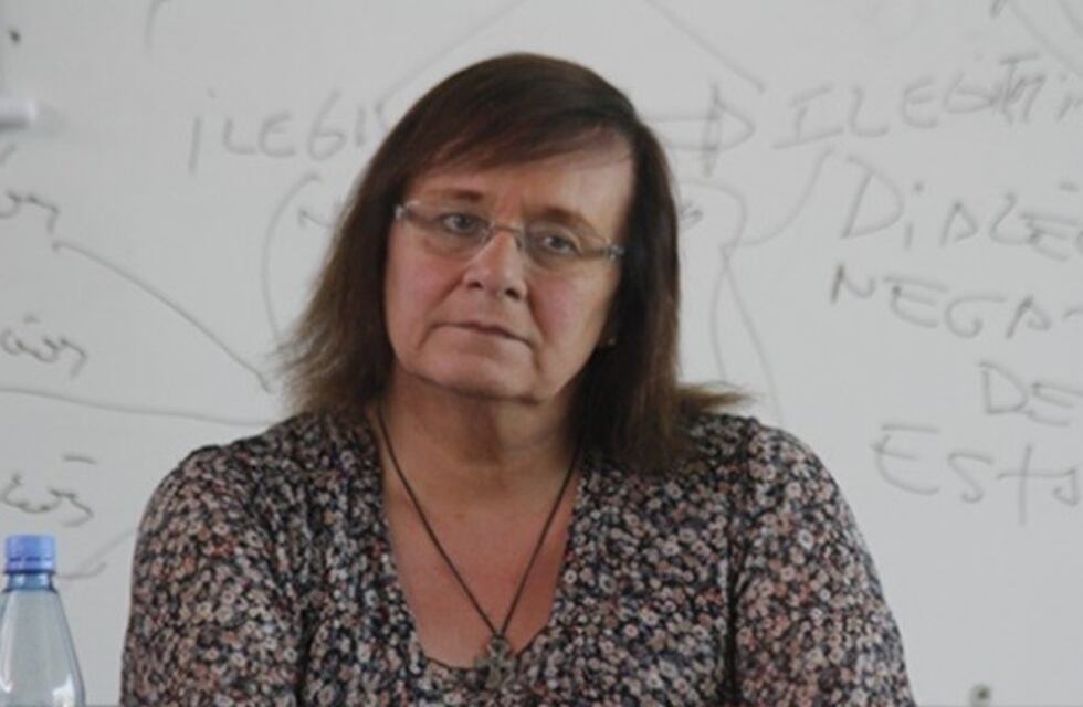 La abogada Jacky se "quedó" con 17 mil dólares de clientes y fue suspendida