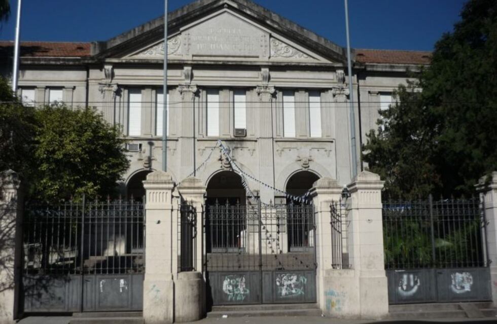 Se confirmó un caso de Dengue en el Colegio Normal