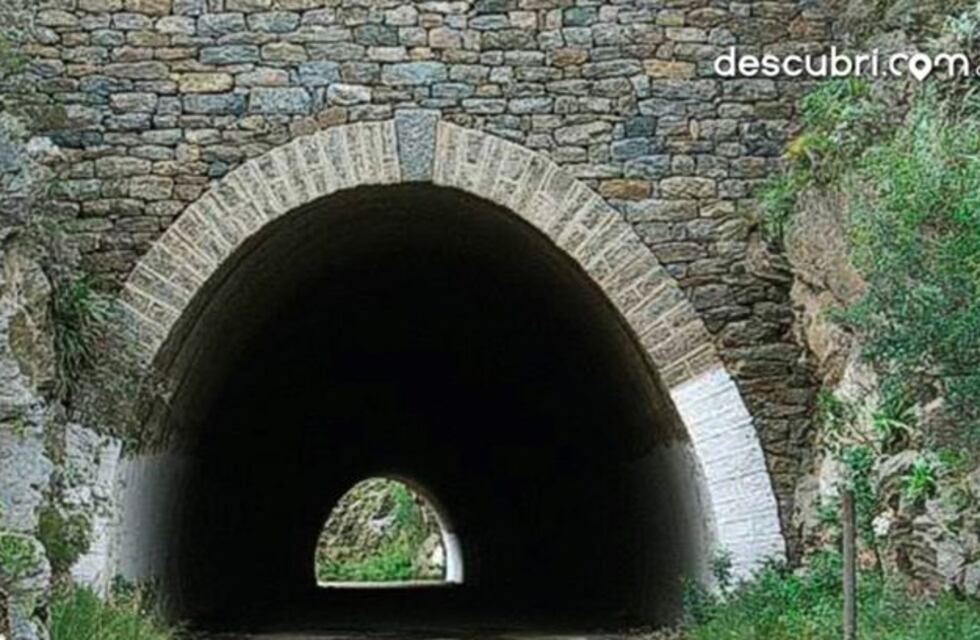 ¿Dónde voy el finde? Desde un drone, los túneles de Taninga