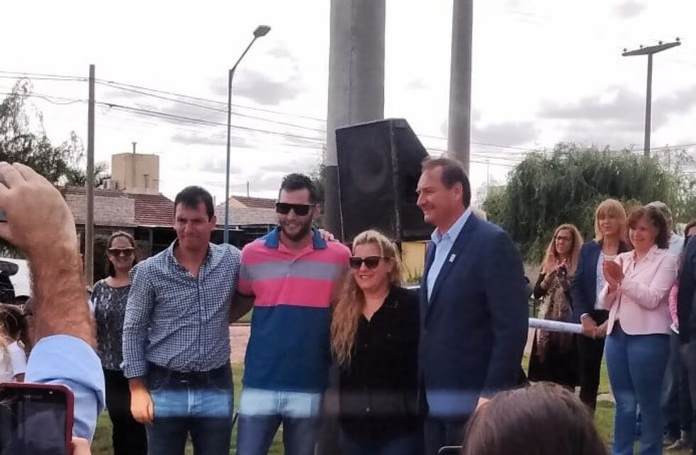 Se entregó la vivienda Nº 100 del PRO.MU.VI