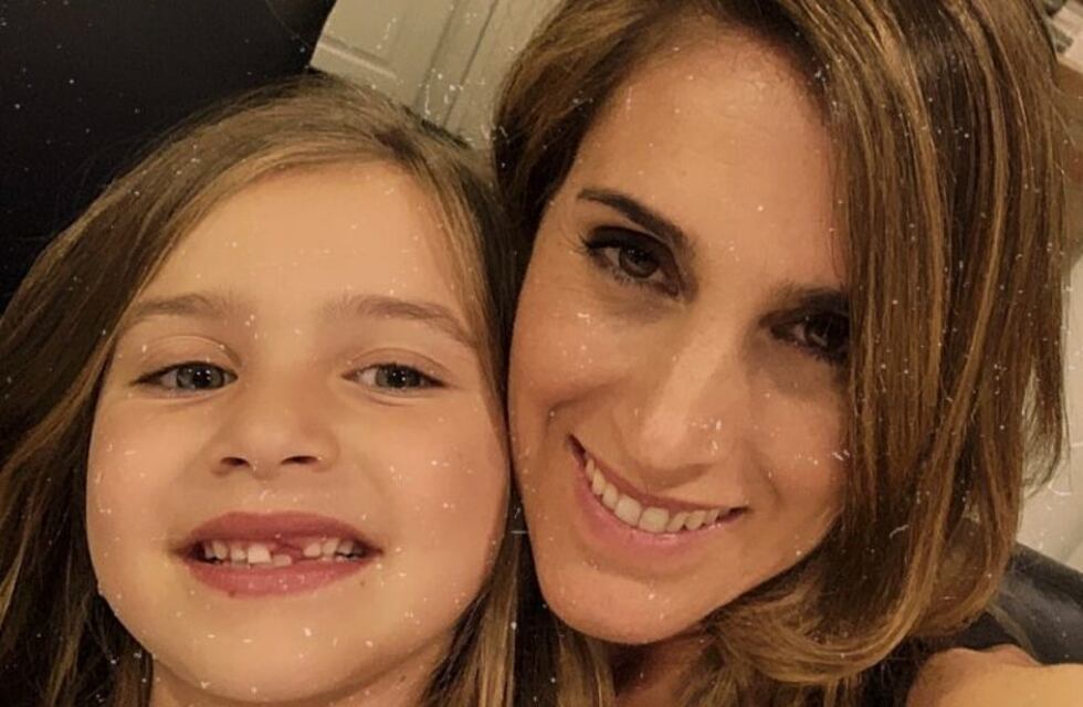 Se te pegó un abrojito: el tierno momento de Soledad Pastorutti con su hija en Mendoza
