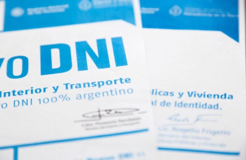 Oficina móvil del RENAPER atiende en Barrio Río Pipo